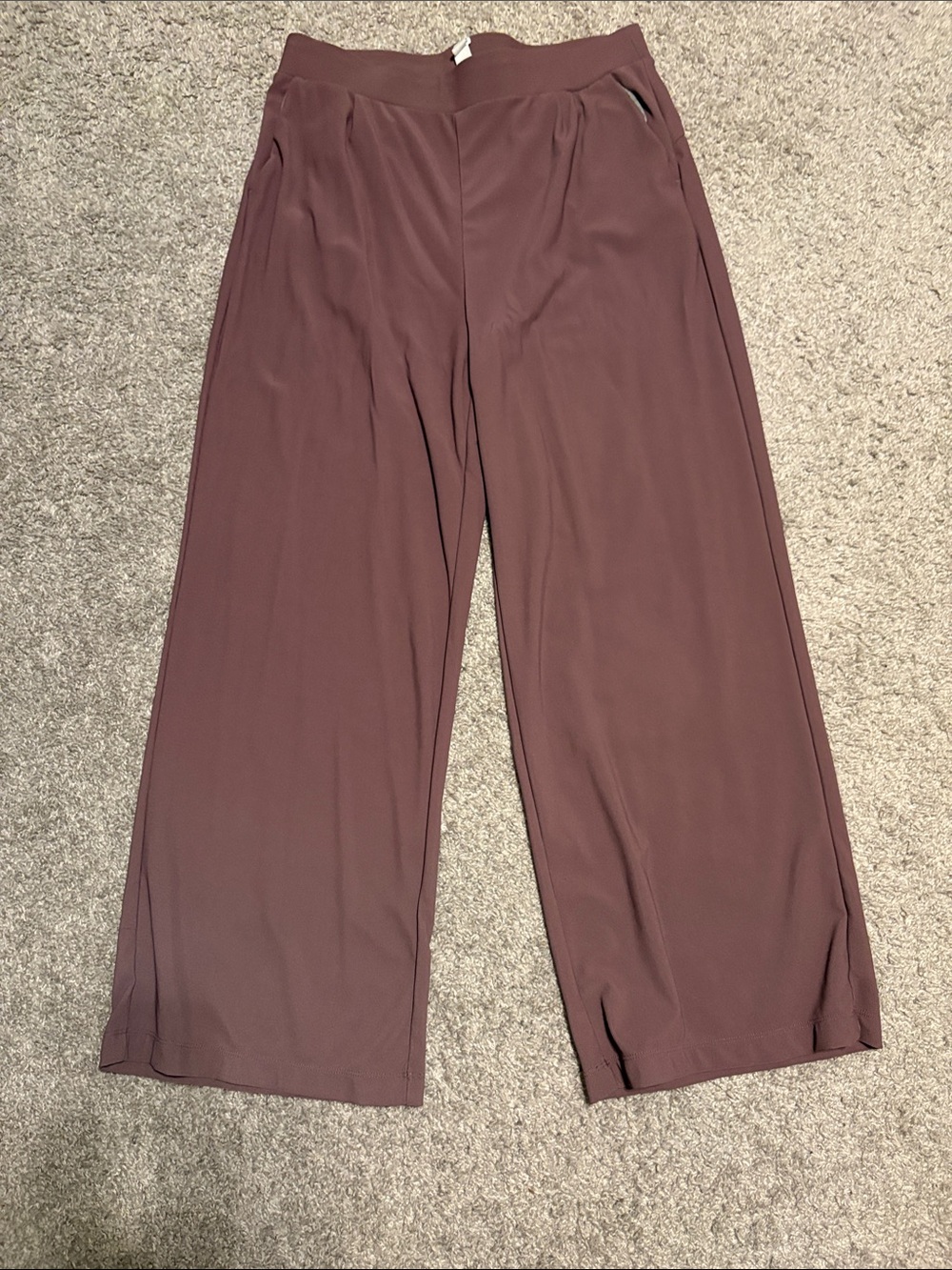 HALARA Wide-Leg Pull-On Pants in Mauve Brown